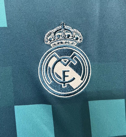 Retro 17/18 Real Madrid Home Tee